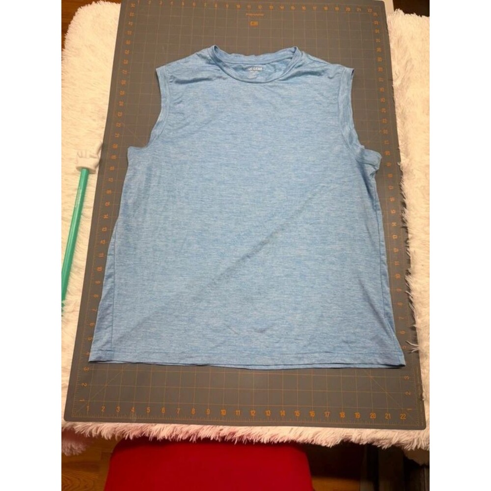 Men’s tek gear m blue cut off